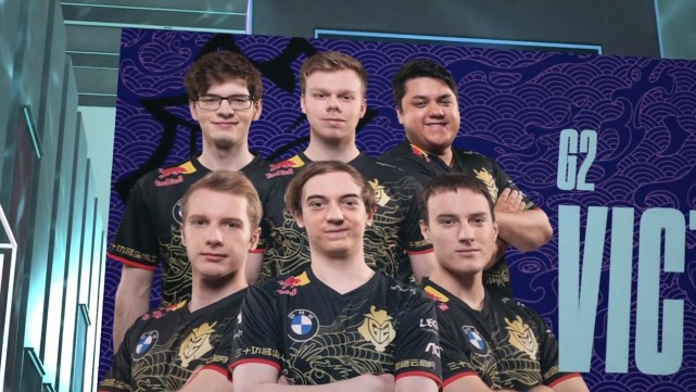 这确保了球 这确保了球