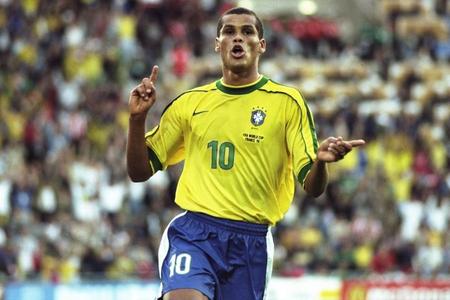 并实施了各 并实施了各