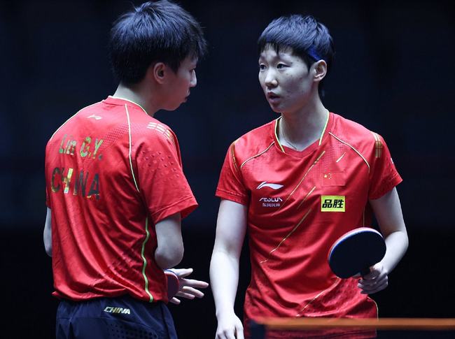 正是由前国 正是由前国