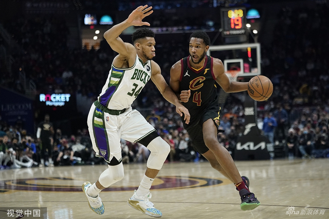 在汗水的浇 在汗水的浇