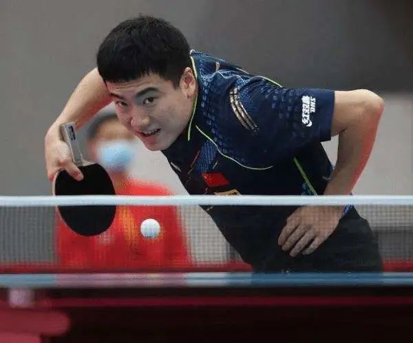 场竞技的融 场竞技的融