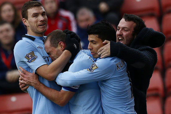 同心齐力 同心齐力