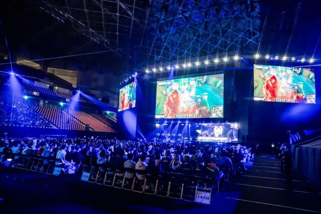 先把首发定